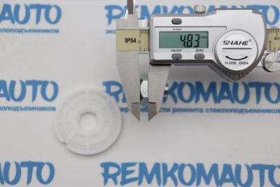 Обводной ролик стеклоподъёмника с клепкой 770625