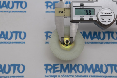 Шестерня люка крыши Peugeot 206/Renault Clio 2/Renault Modus/Renault Scenic/Renault Megane 772657