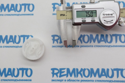 Комплект шестерен замка двери BMW (2 шт.) (перед. прав.) 771512