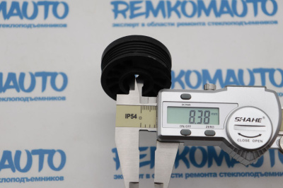 Ролик стеклоподъёмника (катушка стеклоподъемника) 772417