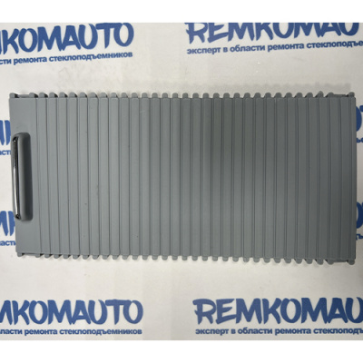 Крышка рулонной шторки ящика для мелочей центральной консоли (A20468076079051Серый) 772858