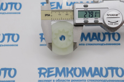 Шестерня привода электромотора стеклоподъёмника 772500