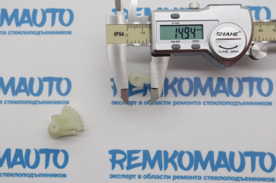 Комплект фиксаторов замка двери Fiat Linea/Fiat Punto левый (2 шт.) 770972