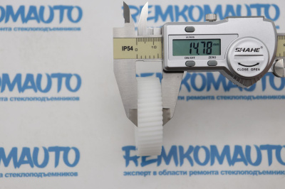 Шестерня червячной передачи электромотора стеклоподъемника 772475