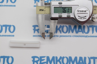 Направляющая стекла, боковой фиксатор стекла (7775575, 7608099, 922729) 770918