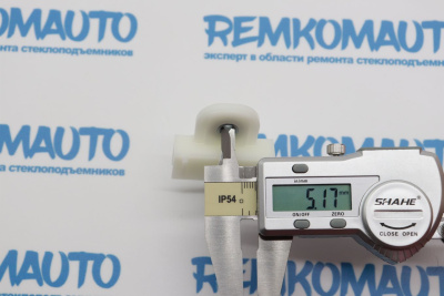 Фиксатор стекла стеклоподъёмника 771166 Фиксатор стекла стеклоподъёмника 771166
