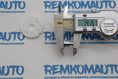 Обводной ролик стеклоподъёмника с клепкой 770999