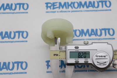 Ролик стеклоподъёмника (катушка стеклоподъемника) 770927