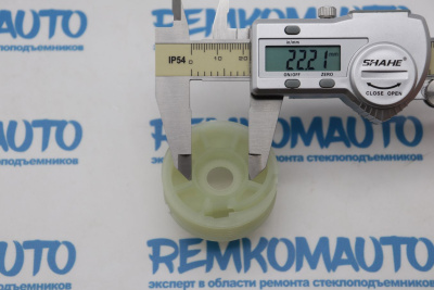 Ролик стеклоподъёмника (катушка стеклоподъемника) 771536