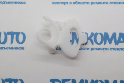 Фиксатор замка двери BMW 5-series F10 (перед. лев.) 771471