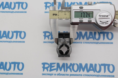 Фиксатор стекла стеклоподъёмника 770581
