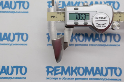 Заглушка пластиковая ручки двери Renault Clio/Megane 772362