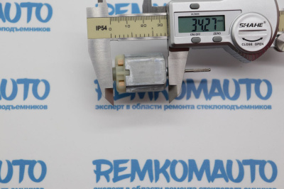 Моторчик (двигатель) центрального замка задней левой двери 772738