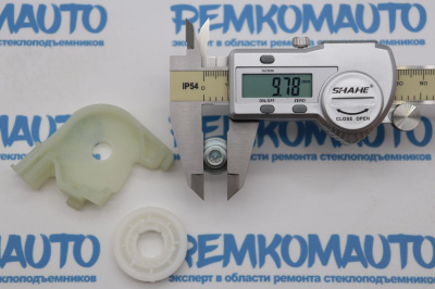 Обводной ролик стеклоподъёмника (комплект) 770333 Обводной ролик стеклоподъёмника (комплект) 770333