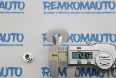 Обводной ролик стеклоподъёмника с клепкой 771335 Обводной ролик стеклоподъёмника с клепкой 771335
