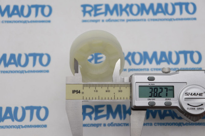 Ролик стеклоподъёмника (катушка стеклоподъемника) 772263