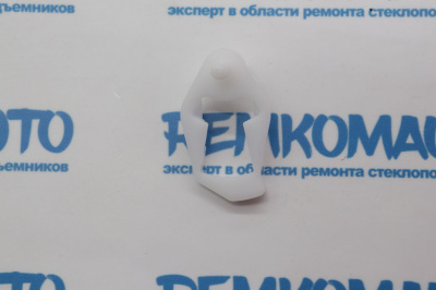 Фиксатор замка двери Mercedes Benz 771781