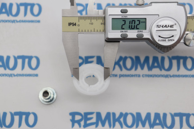 Обводной ролик стеклоподъёмника с клепкой 771335 Обводной ролик стеклоподъёмника с клепкой 771335