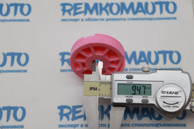 Ролик стеклоподъёмника (катушка стеклоподъемника) 770611