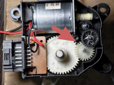 Шестерня механизма циркуляции воздуха Opel Astra F/Saab 9-3 770801