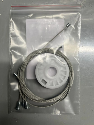 Ремкомплект ст-ка(трос+ролик) Kia Ceed 1 пок. 2006-2012 ED ОЕМ:82470-1H020 (перед. лев./прав) 777403