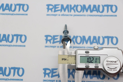 Шток личинки замка двери (39мм) Volkswagen Caddy/Transporter T5 770255