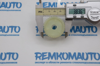 Шестерня люка крыши Alfa Romeo 147 771486