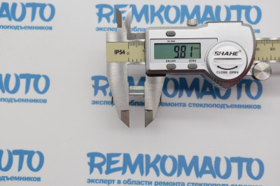 Фиксатор направляющего держателя стеклоподъёмника 771759