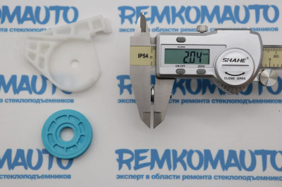 Обводной ролик стеклоподъемника (комплект) 770937