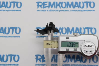 Фиксатор стекла стеклоподъёмника 770651