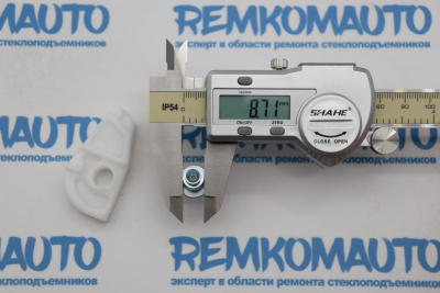 Обводной ролик стеклоподъёмника с клепкой 772284