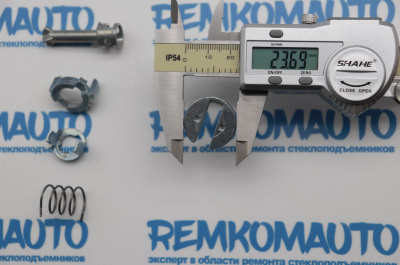 Ремкомплект личинки замка двери BMW X5 E53 (перед. прав.) 771713