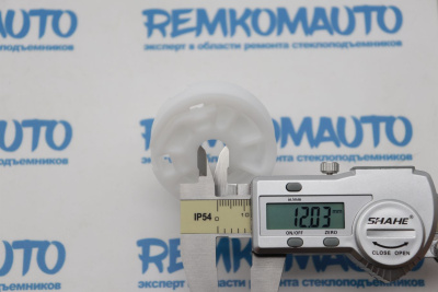 Ролик (катушка) стеклоподъёмника левый 770102