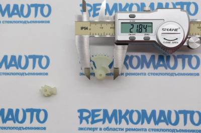 Комплект фиксаторов замка двери Fiat Linea/Fiat Punto правый (2 шт.) 770971