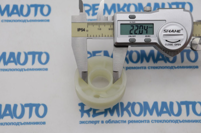Ролик стеклоподъёмника (катушка стеклоподъемника) 772263