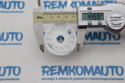 Ролик стеклоподъёмника (катушка стеклоподъемника) 770584