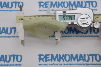 Держатель обводного ролика стеклоподъёмника 770906