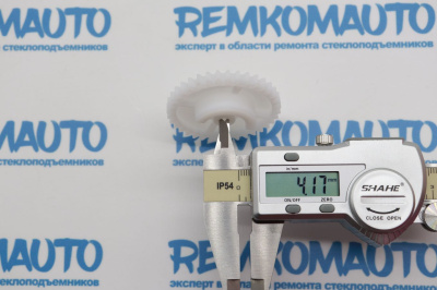 Шестерня замка сдвижной боковой двери Ford Connect 772280