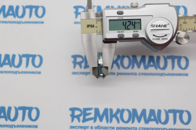 Стопорное кольцо личинки замка двери BMW 3-series E46/3-series E90/E91/E93/X3 E83/X5 E53 770647