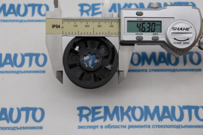 Ролик стеклоподъемника (катушка стеклоподъемника) 771756