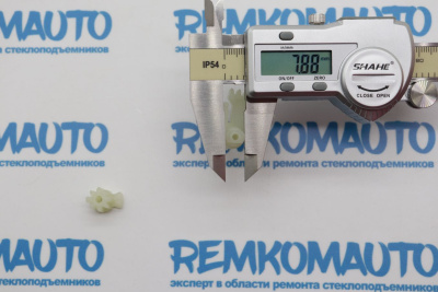 Комплект фиксаторов замка двери Fiat Linea/Fiat Punto правый (2 шт.) 770971