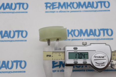 Ролик стеклоподъёмника (катушка стеклоподъемника) 770582