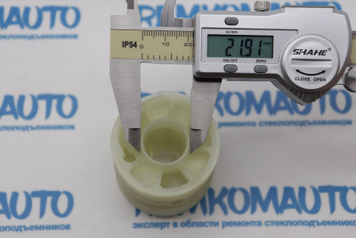 Ролик стеклоподъёмника (катушка стеклоподъемника) 770150