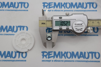 Обводной ролик стеклоподъёмника с клепкой 771331