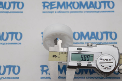 Ролик стеклоподъёмника (катушка стеклоподъемника) 770591