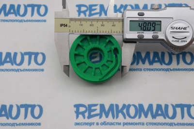 Ролик стеклоподъёмника (катушка стеклоподъемника) 770614