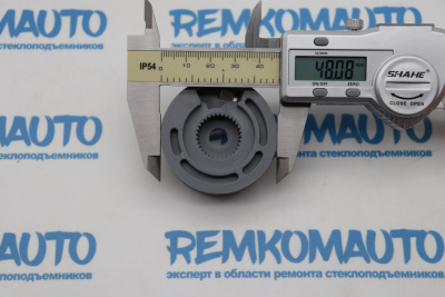 Ролик стеклоподъёмника (катушка стеклоподъемника) 770976