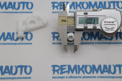 Обводной ролик стеклоподъёмника с клепкой 770599