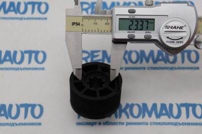 Ролик стеклоподъемника (катушка стеклоподъемника) 771608