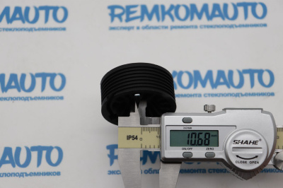 Ролик стеклоподъёмника (катушка стеклоподъемника) 771989